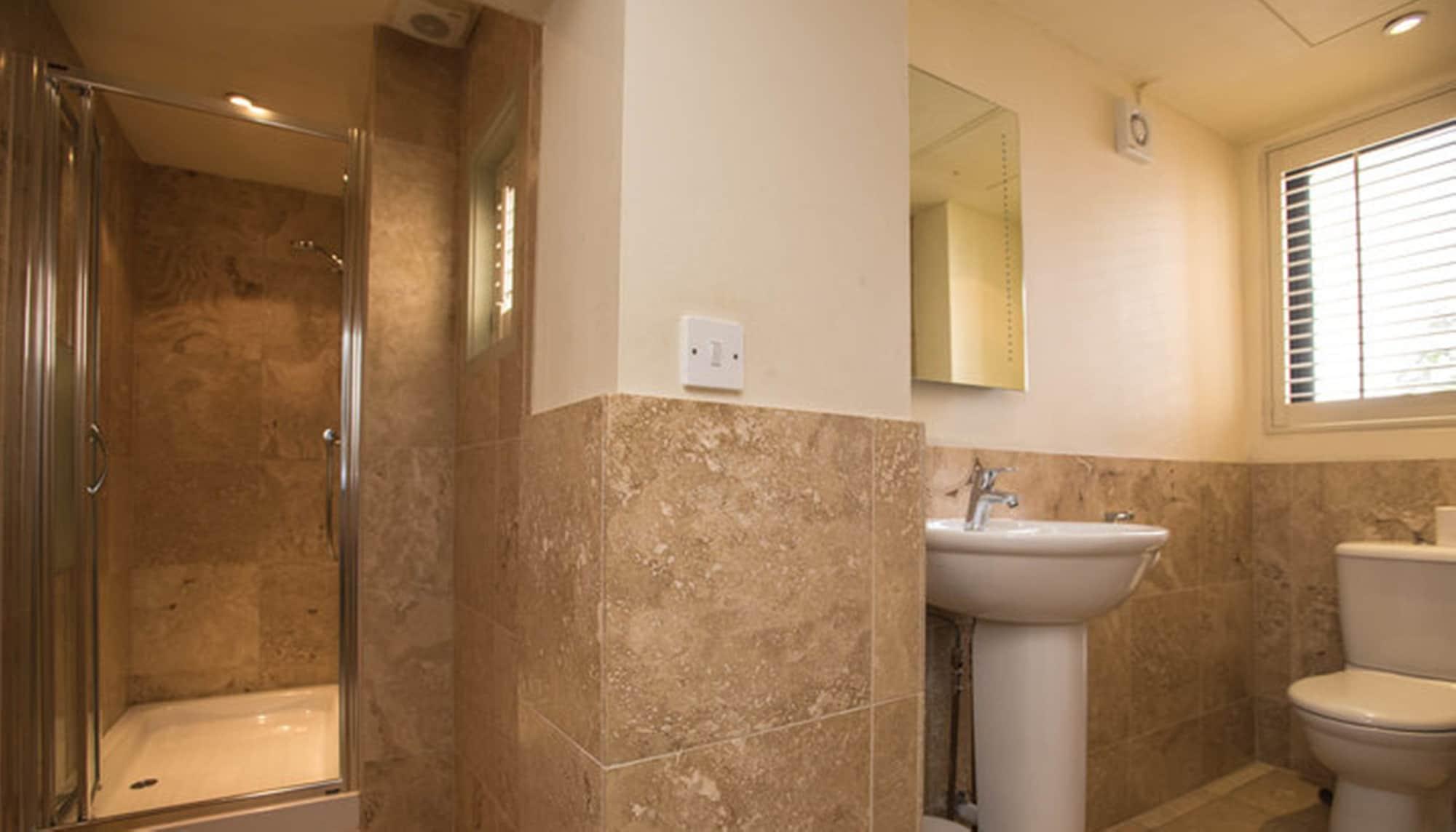 Brooks 4* Bristol